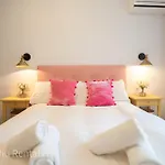 Coastal Retreat With Private Patio Steps From Apartament Torremolinos