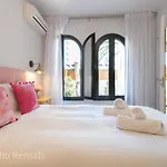 Apartament Coastal Retreat With Private Patio Steps From Torremolinos
