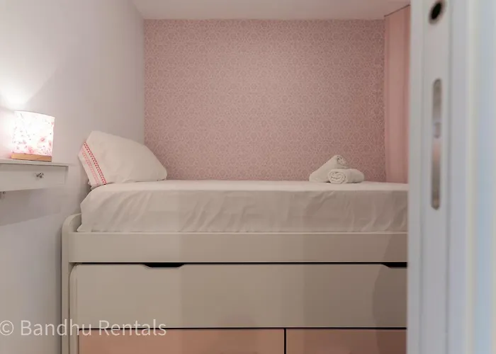 Coastal Retreat With Private Patio Steps From * Torremolinos