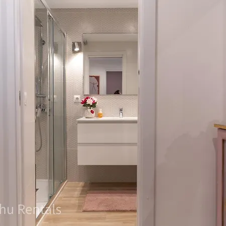 Appartement Coastal Retreat With Private Patio Steps From Torremolinos